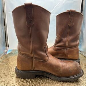 Red Wing Pecos men 11 steel toe work boots